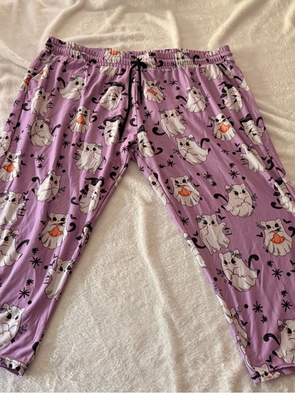 Boutique Ghost Kitty Cat Witch Purple Capris 2X/3X